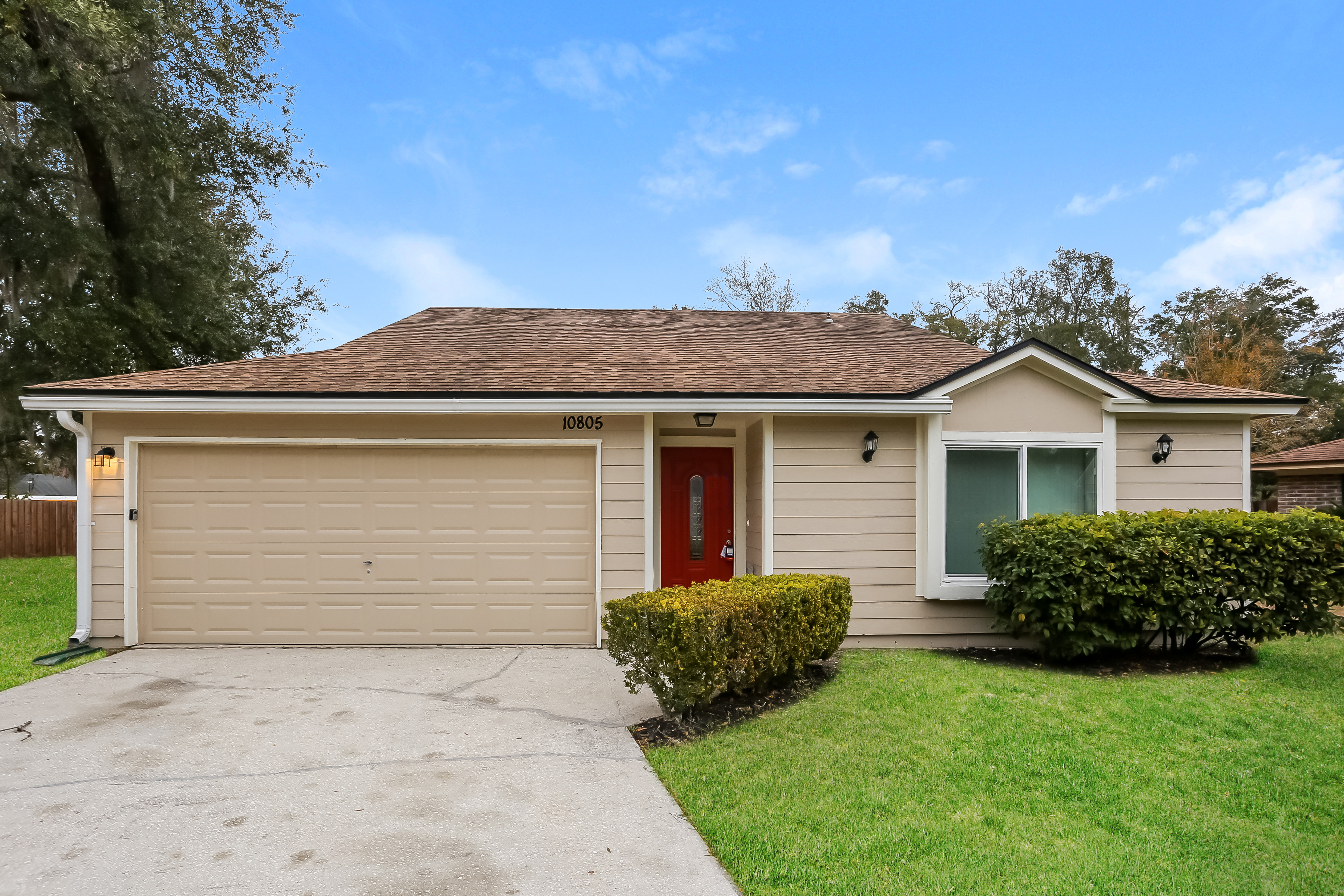 10805 Naples Ct S Jacksonville, FL 32218